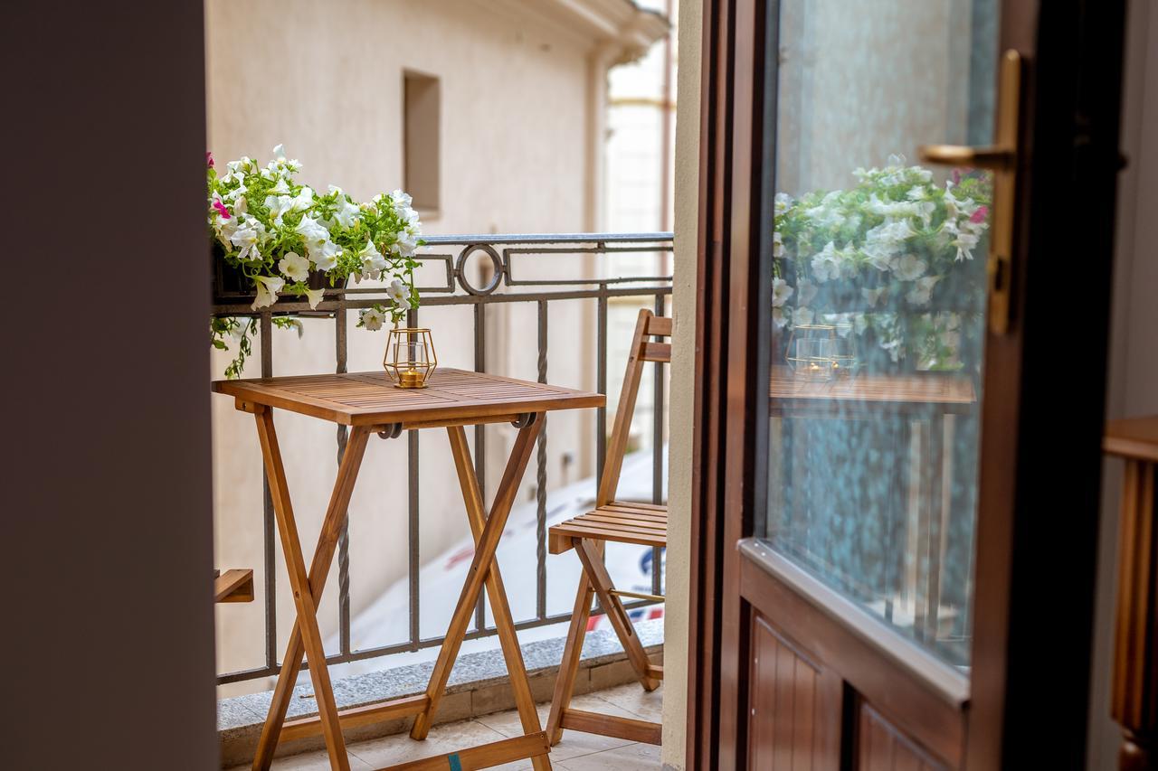 Bucharest Boutique By Jullie Bucareste Exterior foto
