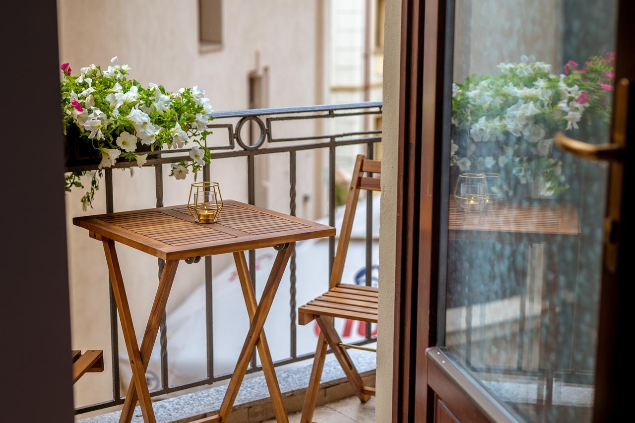 Bucharest Boutique By Jullie Bucareste Exterior foto