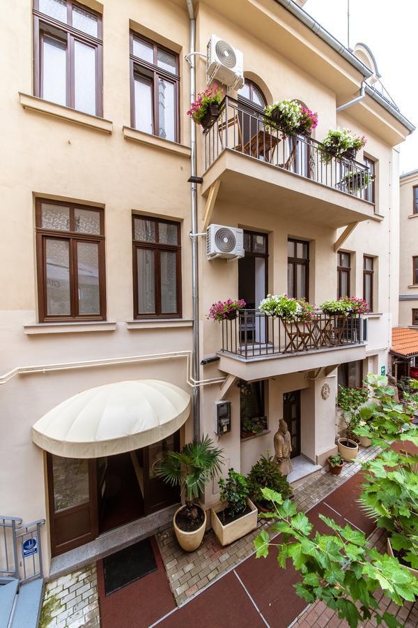 Bucharest Boutique By Jullie Bucareste Exterior foto