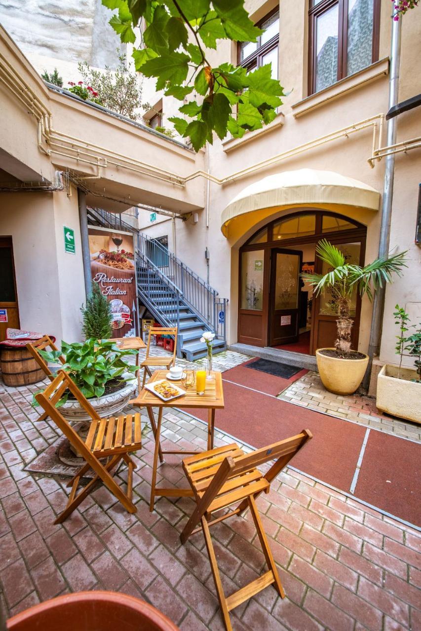 Bucharest Boutique By Jullie Bucareste Exterior foto